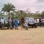 Muanda : les habitants de Kitombe barricadent la route contre Perenco et dénoncent chômage, coupures d’électricité et dégâts environnementaux